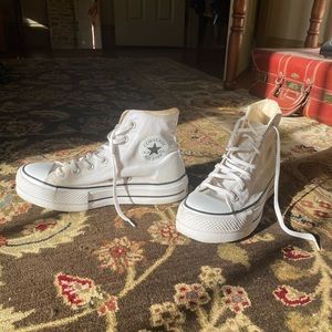 Converse Chuck Taylor All Star Lift Platform Canvas